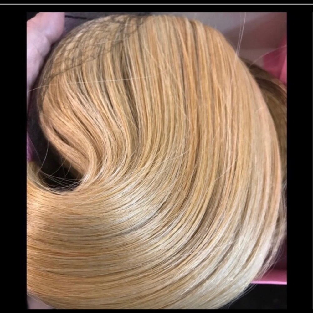 Long blonde 2216 ponytail Clipin hair topper 2020 - Picture 2 of 8